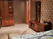 İcarəyə verilir 4 otaqlı 100 m2 köhnə tikili Yeni Yasamal