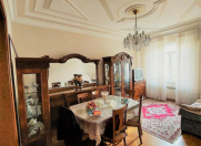 Satılır 2 otaqlı 75 m2 köhnə tikili Nəriman Nərimanov parkı