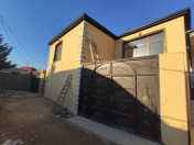 Satılır 4 otaqlı 140 m2 həyət evi Binəqədi