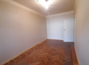 İcarəyə verilir 4 otaqlı 110 m2 köhnə tikili Xalqlar Dostluğu m.