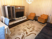 Satılır 2 otaqlı 60 m2 köhnə tikili 8 km