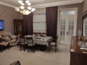 Satılır 4 otaqlı 89 m2 köhnə tikili Nəriman Nərimanov m.