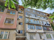 Satılır 3 otaqlı 80 m2 köhnə tikili Xızı