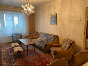 Satılır 3 otaqlı 100 m2 köhnə tikili Milli Məclis