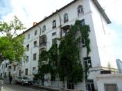 Satılır 3 otaqlı 75 m2 köhnə tikili Bayıl