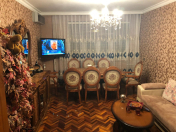 Satılır 3 otaqlı 80 m2 köhnə tikili 8 km