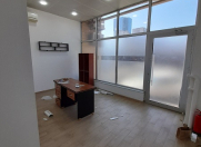 İcarəyə verilir 3 otaqlı 80 m2 ofis Dəmirçi Plaza