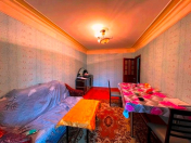 Satılır 3 otaqlı 80 m2 köhnə tikili Elmlər Akademiyası m.