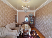 Satılır 3 otaqlı 76 m2 köhnə tikili Heydər Məscidi