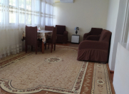 Satılır 4 otaqlı 64 m2 köhnə tikili Şəki