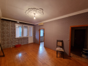 Satılır 3 otaqlı 64 m2 köhnə tikili Bakıxanov