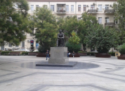 İcarəyə verilir 1 otaqlı 35 m2 köhnə tikili Axundov bağı