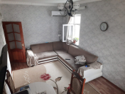 Satılır 2 otaqlı 60 m2 köhnə tikili Nəriman Nərimanov m.