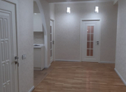 Satılır 2 otaqlı 100 m2 yeni tikili Səbail r.