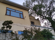 İcarəyə verilir 3 otaqlı 70 m2 köhnə tikili İçəri Şəhər m.