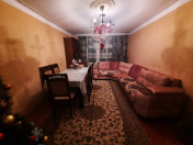 Satılır 3 otaqlı 70 m2 köhnə tikili İnşaatçılar m.