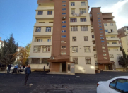 Satılır 2 otaqlı 40 m2 köhnə tikili Neftçilər m.