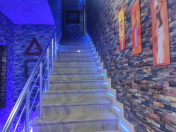 Satılır 10 otaqlı 200 m2 obyekt Azadlıq prospekti m.