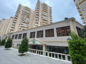 Satılır 4 otaqlı 150 m2 yeni tikili Elmlər Akademiyası m.