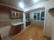 Satılır 3 otaqlı 90 m2 köhnə tikili Y.Günəşli