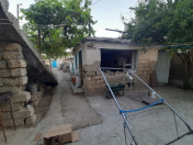 Satılır 5 otaqlı 200 m2 həyət evi Əmircan