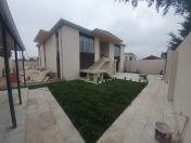 Satılır 5 otaqlı 164 m2 villa Koroğlu Parkı
