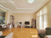 Satılır 1 otaqlı 59 m2 yeni tikili Qara Qarayev m.