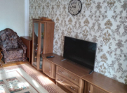 Satılır 2 otaqlı 65 m2 köhnə tikili Heydər Əliyev Mərkəzi