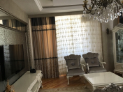 Satılır 3 otaqlı 118 m2 yeni tikili Elmlər Akademiyası m.