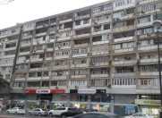 Satılır 4 otaqlı 120 m2 köhnə tikili İnşaatçılar m.