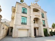 Satılır 10 otaqlı 750 m2 həyət evi Əhmədli