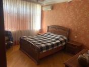 Satılır 4 otaqlı 170 m2 yeni tikili Nəriman Nərimanov m.