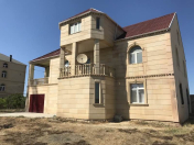 Satılır 7 otaqlı 460 m2 həyət evi Saray