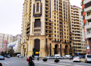 İcarəyə verilir 1 otaqlı 121 m2 obyekt 28 May m.