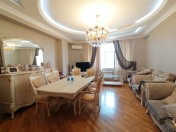 Satılır 3 otaqlı 121 m2 yeni tikili 9 mkr