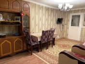 Satılır 3 otaqlı 80 m2 köhnə tikili 8 km