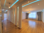 Satılır 3 otaqlı 158 m2 yeni tikili Ukrayna dairəsi