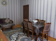 Satılır 3 otaqlı 80 m2 həyət evi Babək Plaza