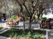 İcarəyə verilir 8 otaqlı 400 m2 obyekt Neftçilər m.