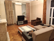 İcarəyə verilir 3 otaqlı 100 m2 köhnə tikili Sahil m.