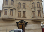 İcarəyə verilir 20 otaqlı 1500 m2 obyekt İçəri Şəhər m.