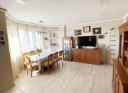 Satılır 4 otaqlı 135 m2 yeni tikili Xalqlar Dostluğu m.