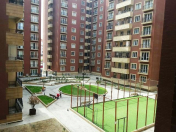 Satılır 4 otaqlı 171 m2 yeni tikili 28 May m.