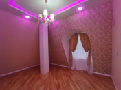 Satılır 2 otaqlı 76 m2 yeni tikili Xalqlar Dostluğu m.