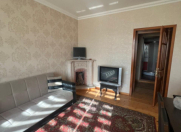 İcarəyə verilir 3 otaqlı 96 m2 köhnə tikili Montin