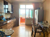 Satılır 4 otaqlı 140 m2 yeni tikili Xalqlar Dostluğu m.
