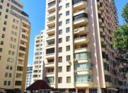 Satılır 4 otaqlı 184 m2 yeni tikili 28 May m.
