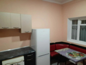 Satılır 1 otaqlı 40 m2 həyət evi İnşaatçılar m.