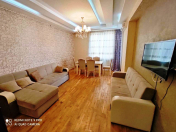 İcarəyə verilir 2 otaqlı 70 m2 yeni tikili Səbail r.