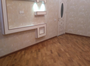 Satılır 4 otaqlı 100 m2 köhnə tikili Qara Qarayev m.